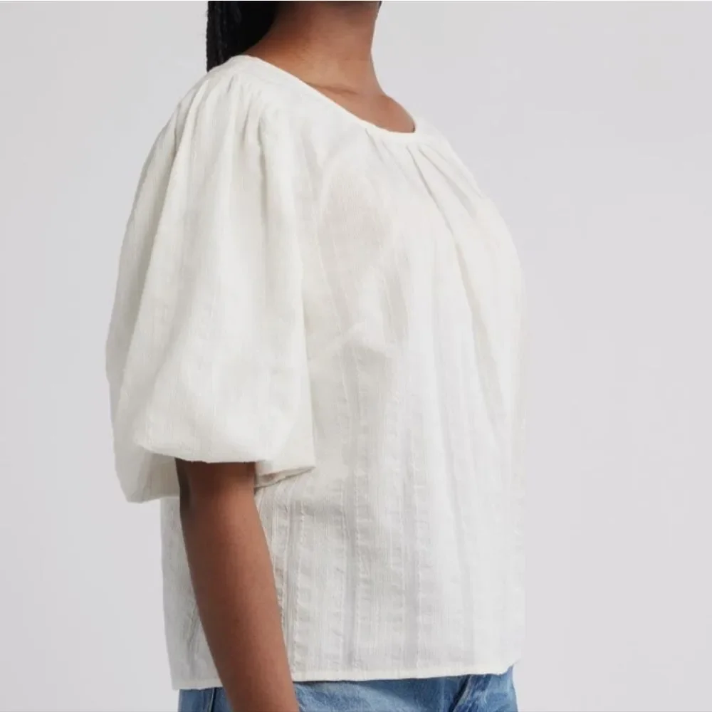 Treasure & Bond lightweight white